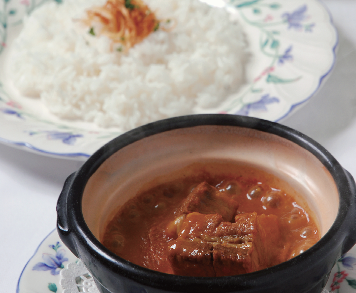 ごろっとビーフの土鍋カレー